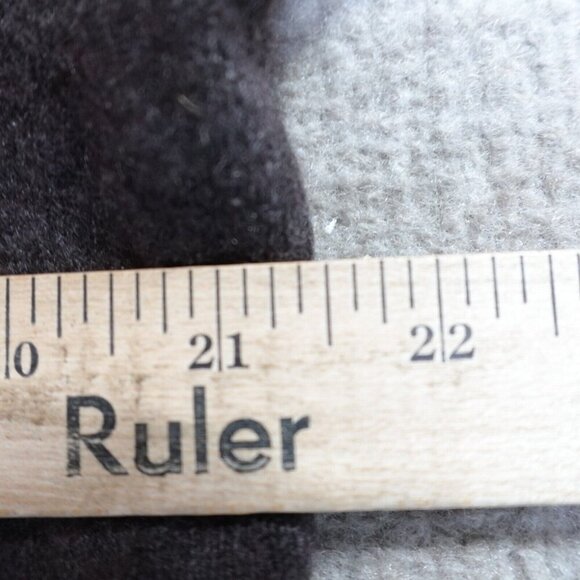 Club Room Sweater Medium Brown Cashmere V-neck - Picture 7 of 7